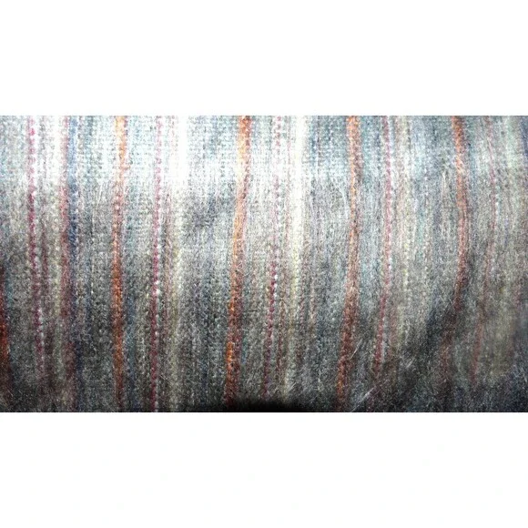 Alpacaloca Ecuadorian Alpaca Blend Cape Shawl Soft Plaid One Size Hooded Button - Picture 6 of 11